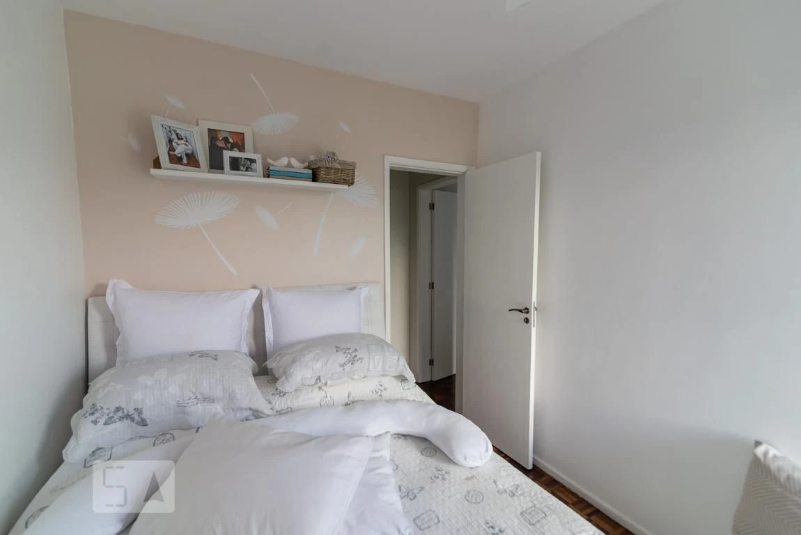 Furnished apartment, 78 m², with a glass-enclosed balcony — photo 9