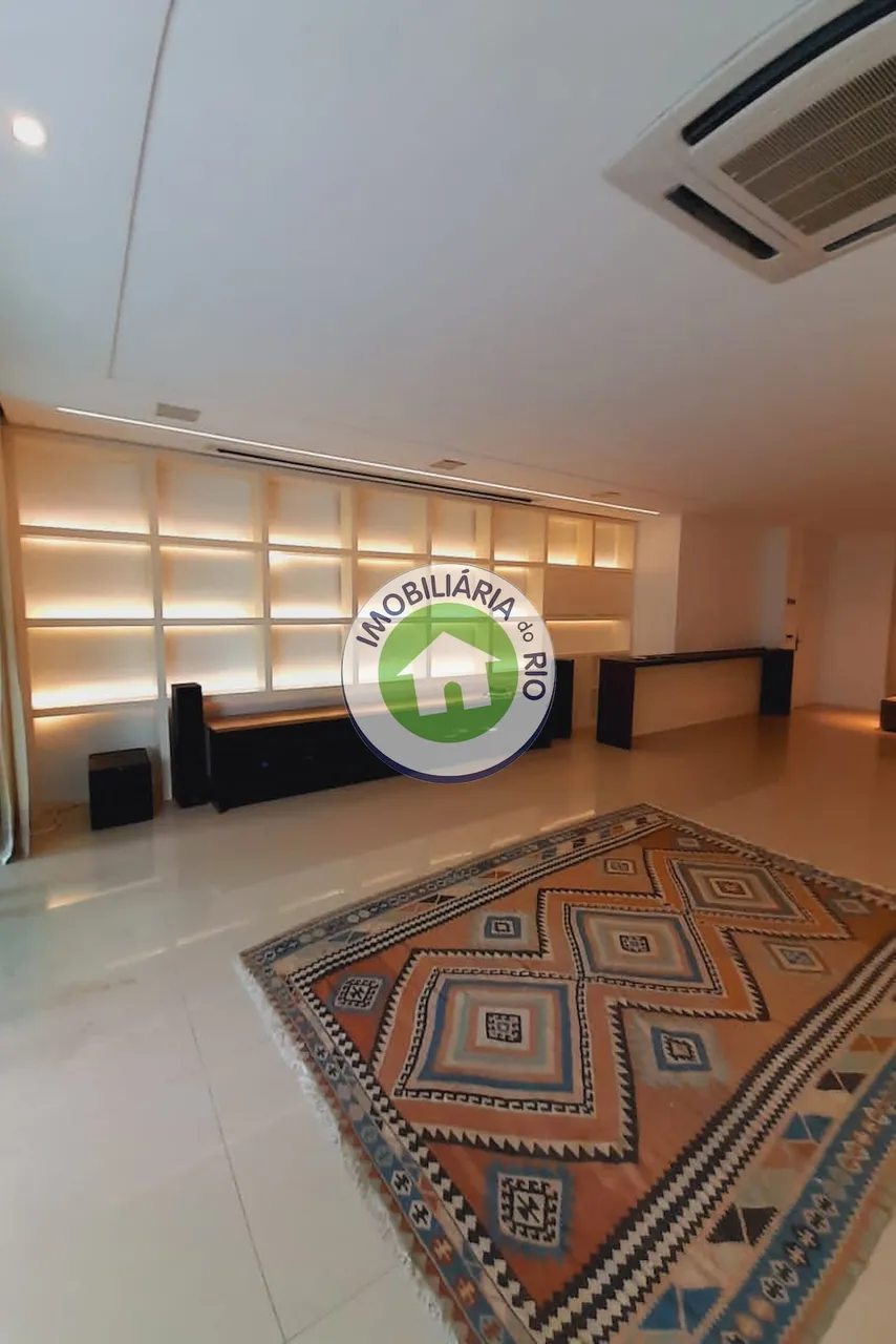 Apartment with 4 suites and a glass-enclosed balcony — photo 6