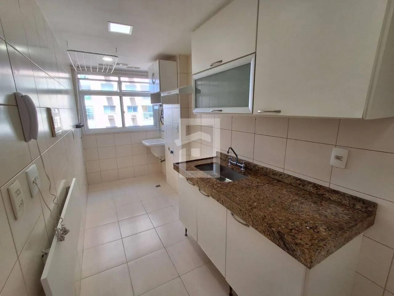 Glass-enclosed balcony in a 2-bedroom apartment, 64 m² — photo 2