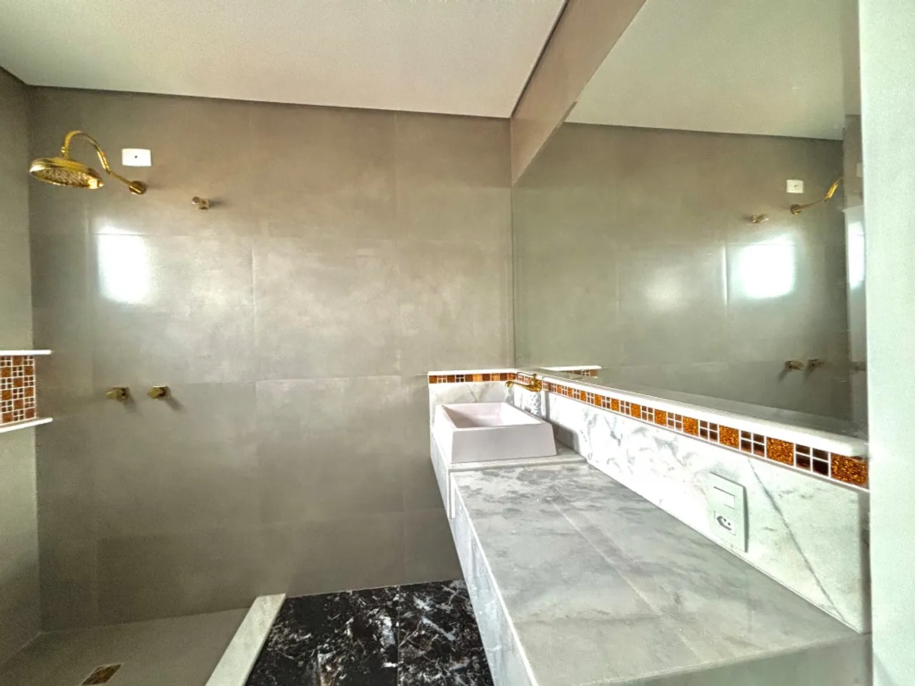 Unfurnished house with 3 bedrooms and a separate kitchen — photo 11