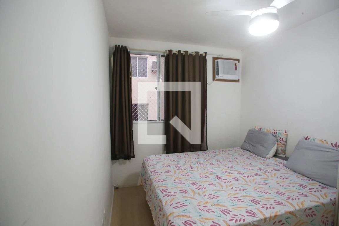 Apartamento com 2 quartos e cozinha fechada — photo 4