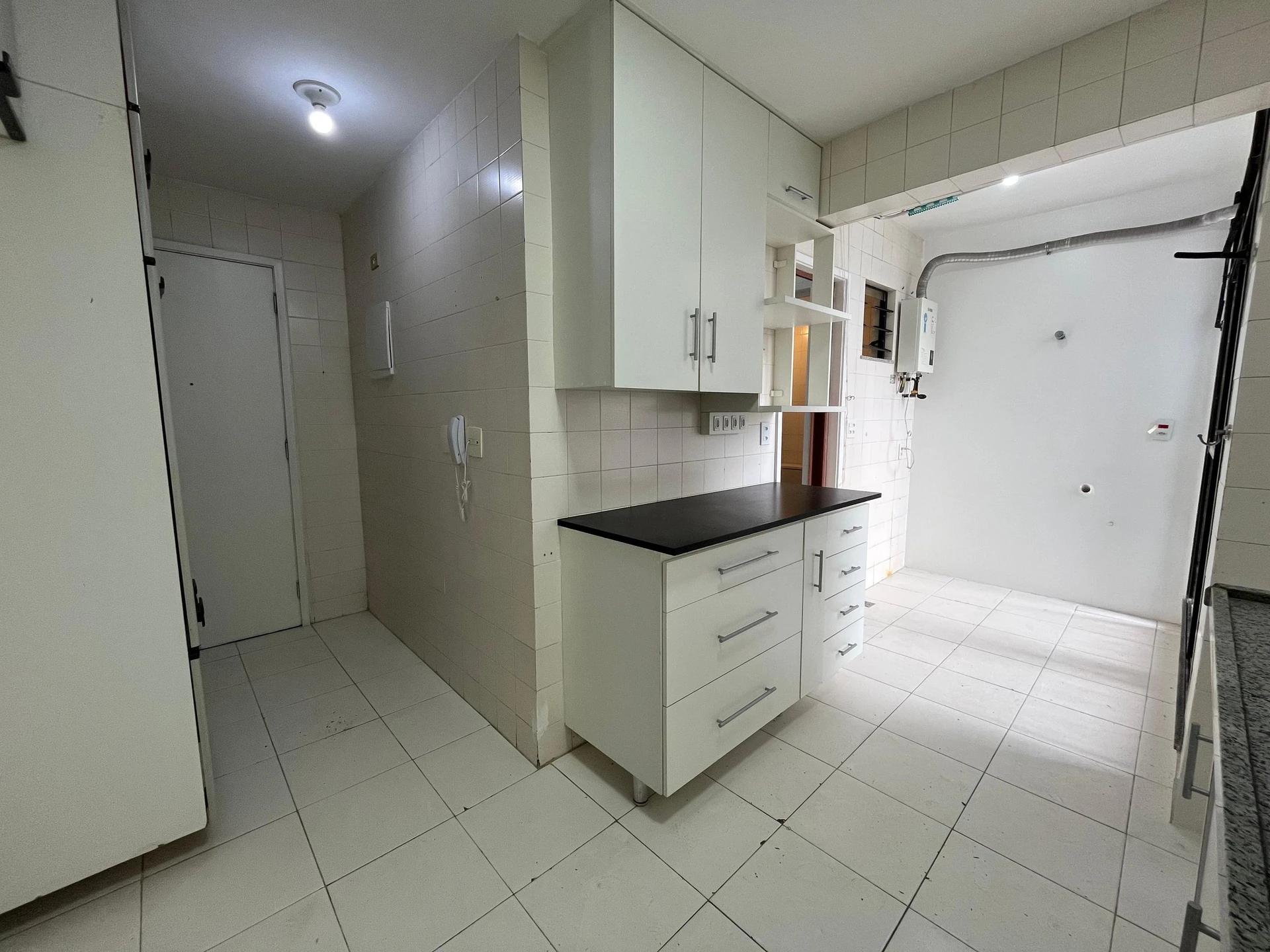 3-bedroom apartment with 2 parking spaces and gas stove — photo 15