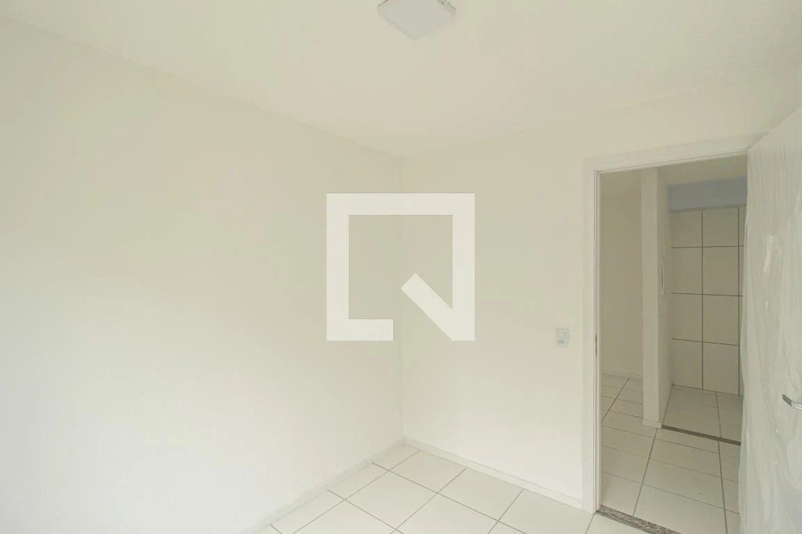 Apartamento de 2 quartos em condomínio com academia — photo 17
