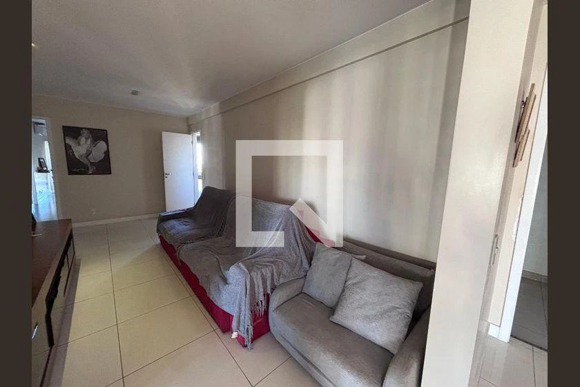 206 m² apartment with 4 en-suite bedrooms and glass balcony — photo 33