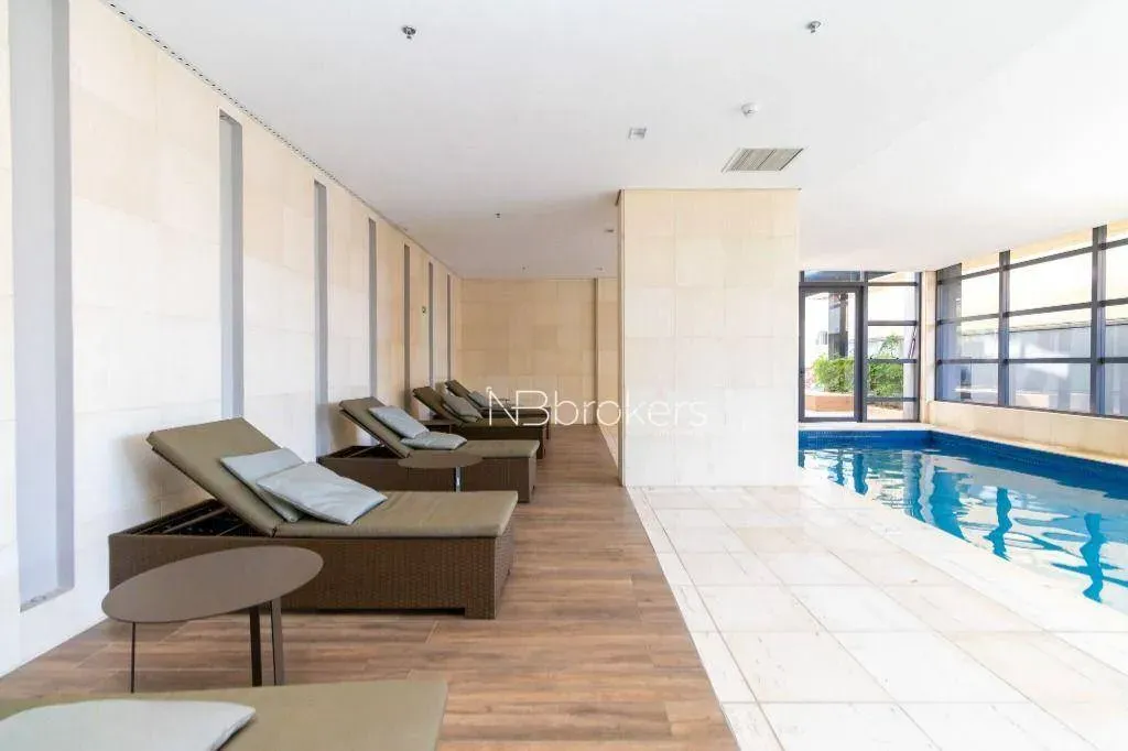 Furnished 68 m² apartment with 1 en-suite bedroom — photo 56