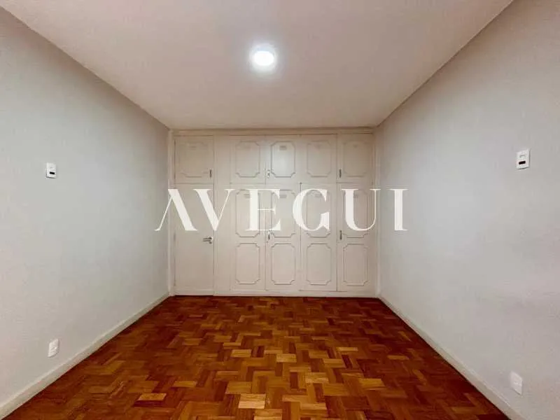 Apartment with 4 bedrooms and 4 bathrooms, 357 m² and 2 parking — photo 20