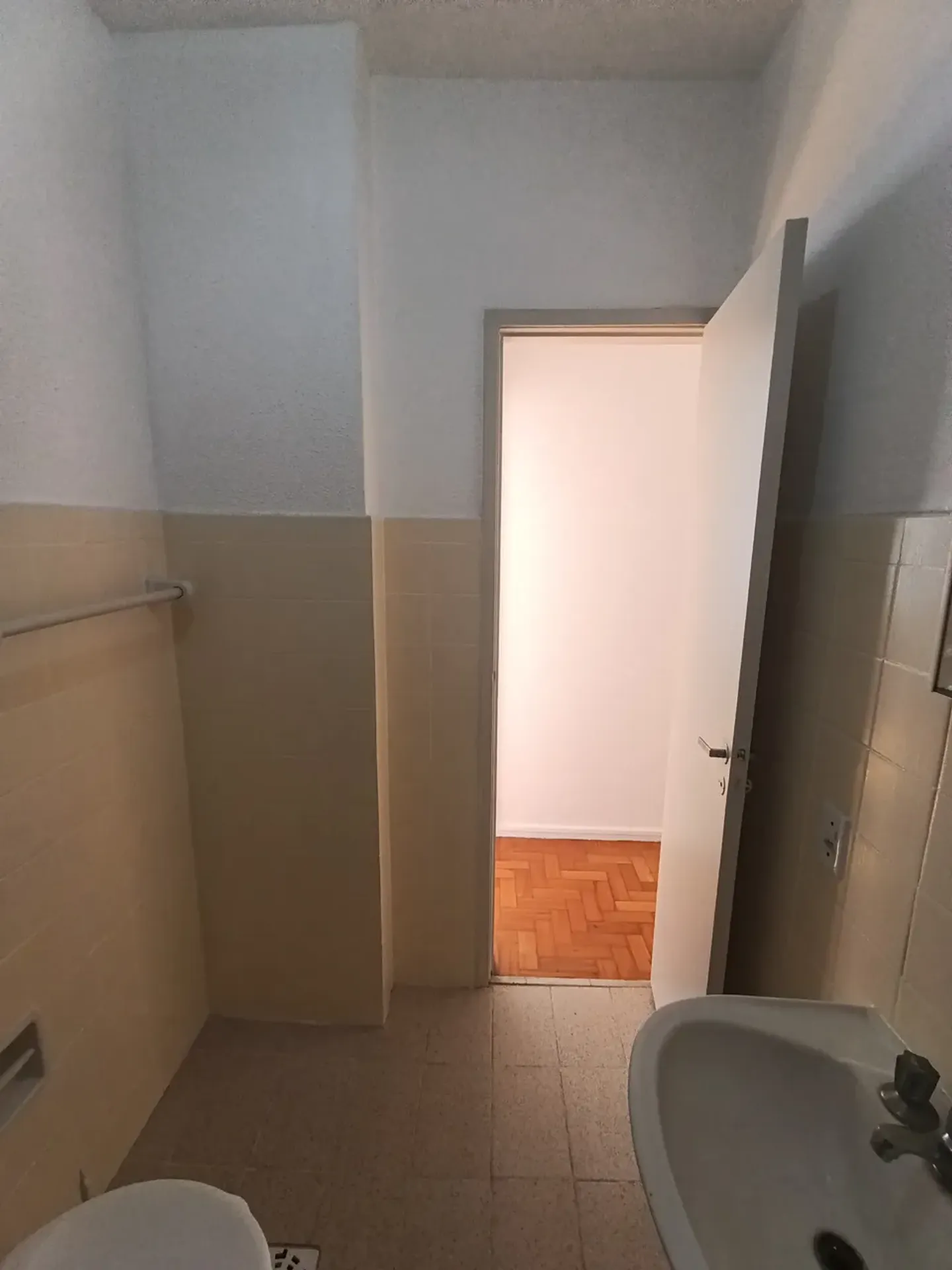 11th-floor apartment with 2 bedrooms and 2 bathrooms — photo 7