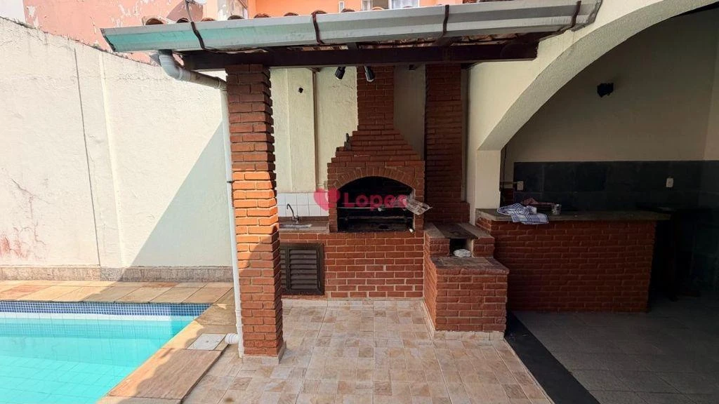 Casa de 450 m² com 3 quartos e fogão a gás — photo 27