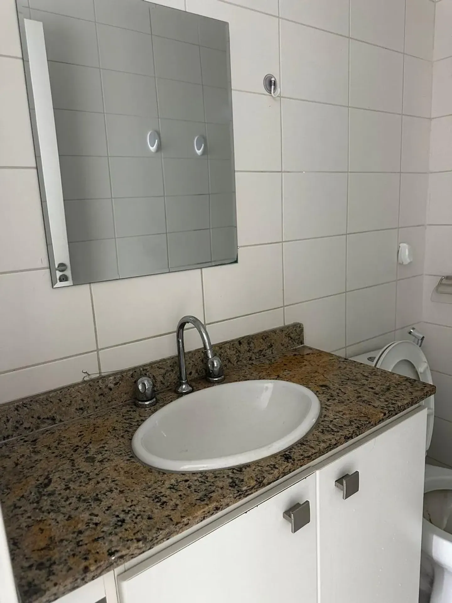 3-bedroom apartment with balcony and 90 m² — photo 19