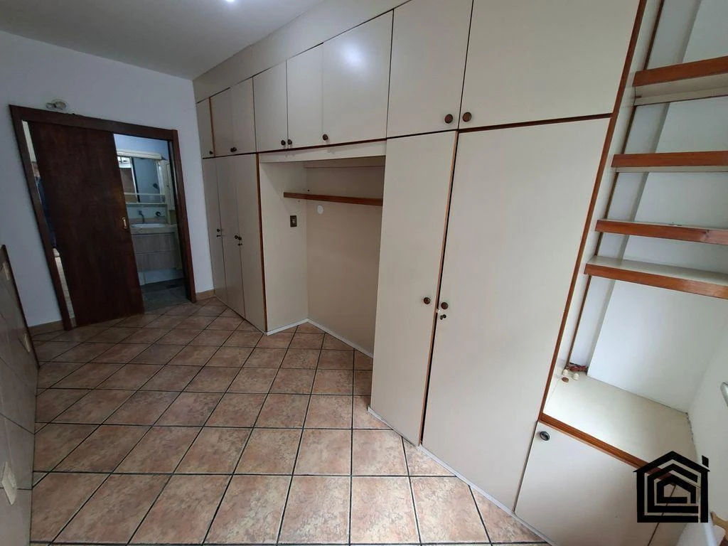 2-bedroom apartment with 2 bathrooms and balcony — photo 22