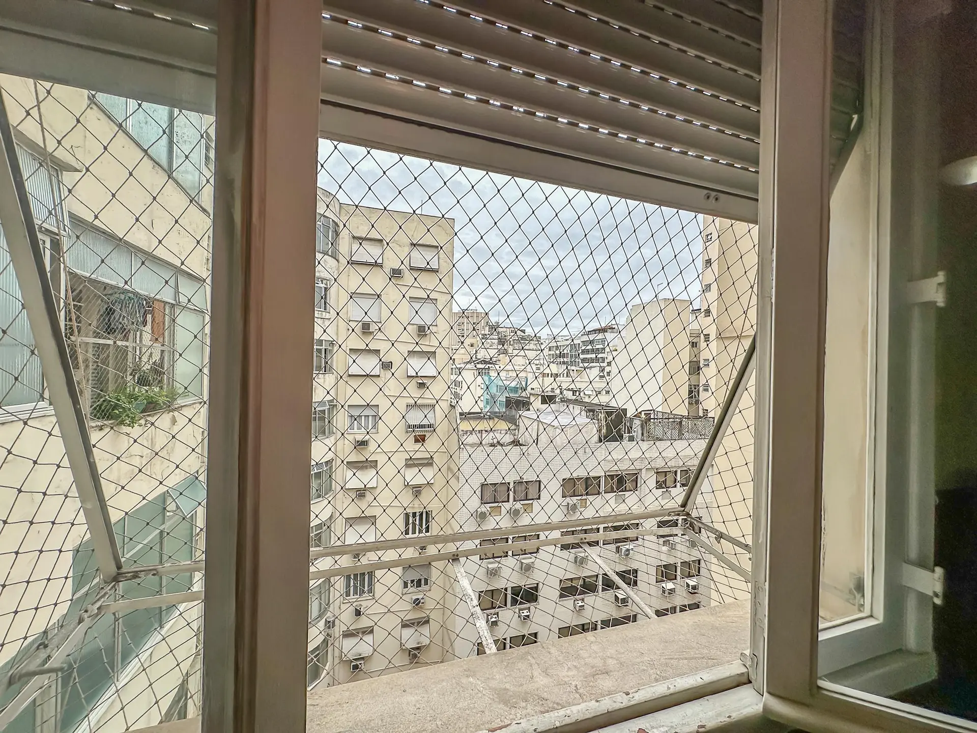 Ванна та 4 спальні: квартира 206 м² — photo 50