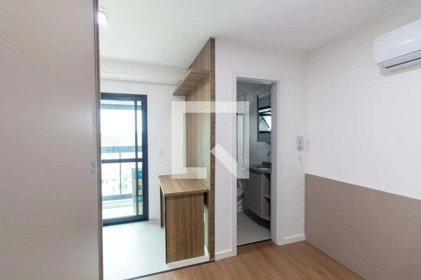 1-bedroom apartment with enclosed balcony — photo 16