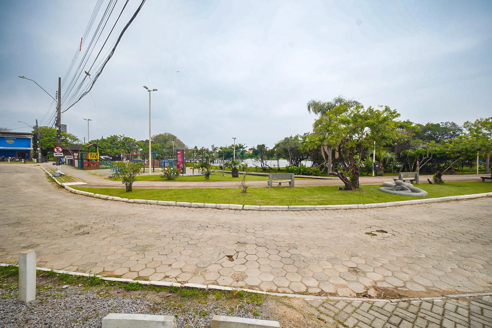 2-bedroom apartment with a washing machine in Florianópolis — photo 8