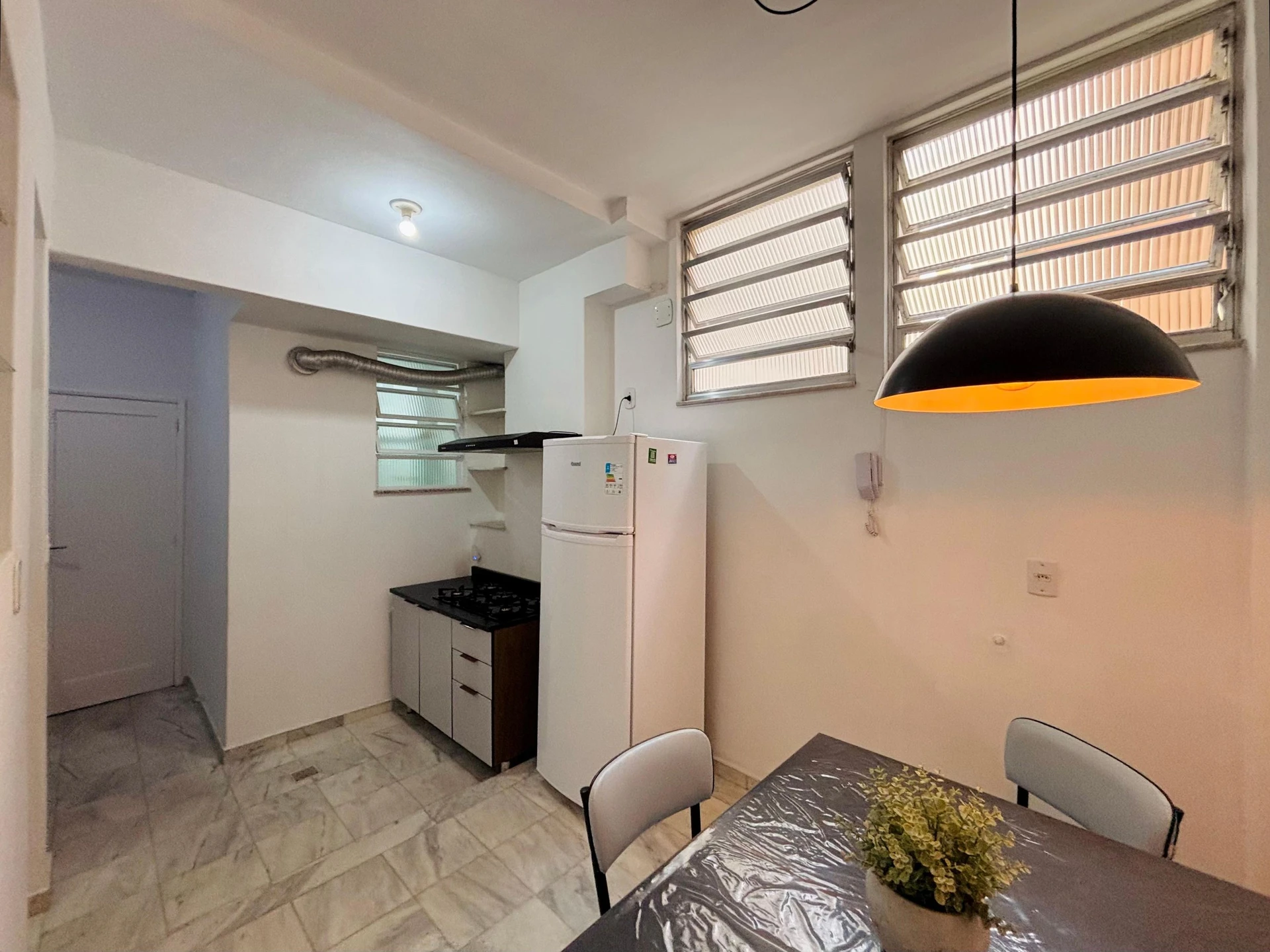 Furnished 2-bedroom, 80 m² apartment in Rio de Janeiro — photo 8