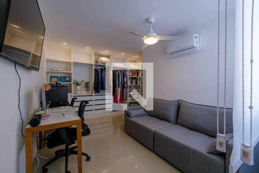 Furnished 3-bedroom apartment with 264 m² — photo 13