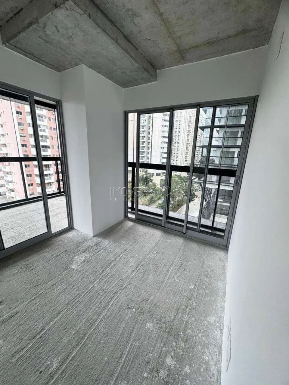Rental apartment with 3 bedrooms, 2 bathrooms, balcony — photo 2