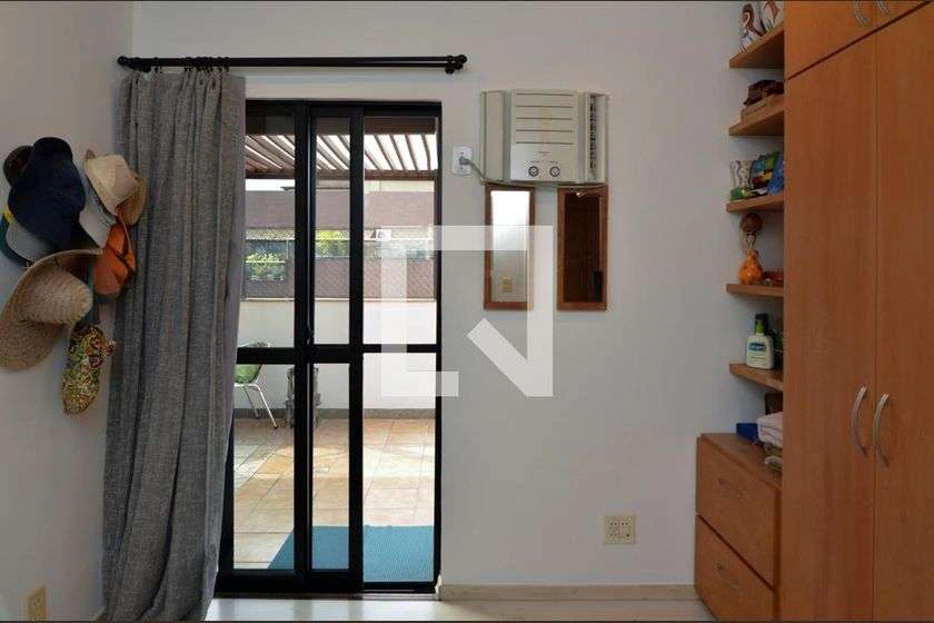 Furnished penthouse with 3 bedrooms and open gas kitchen — photo 14
