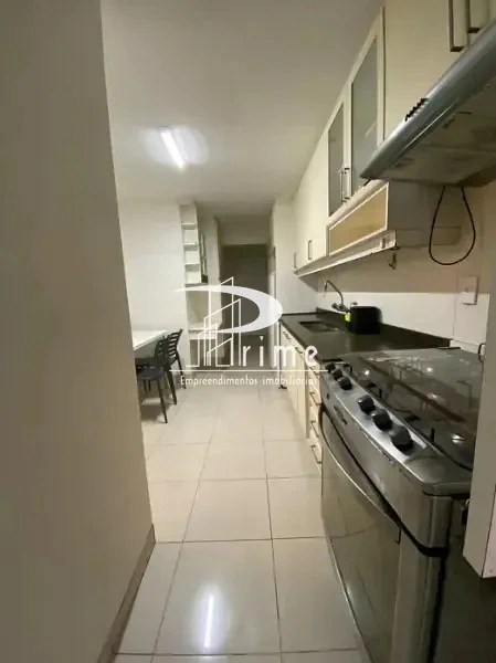 Apartamento mobiliado com 4 quartos e 144 m² — photo 13