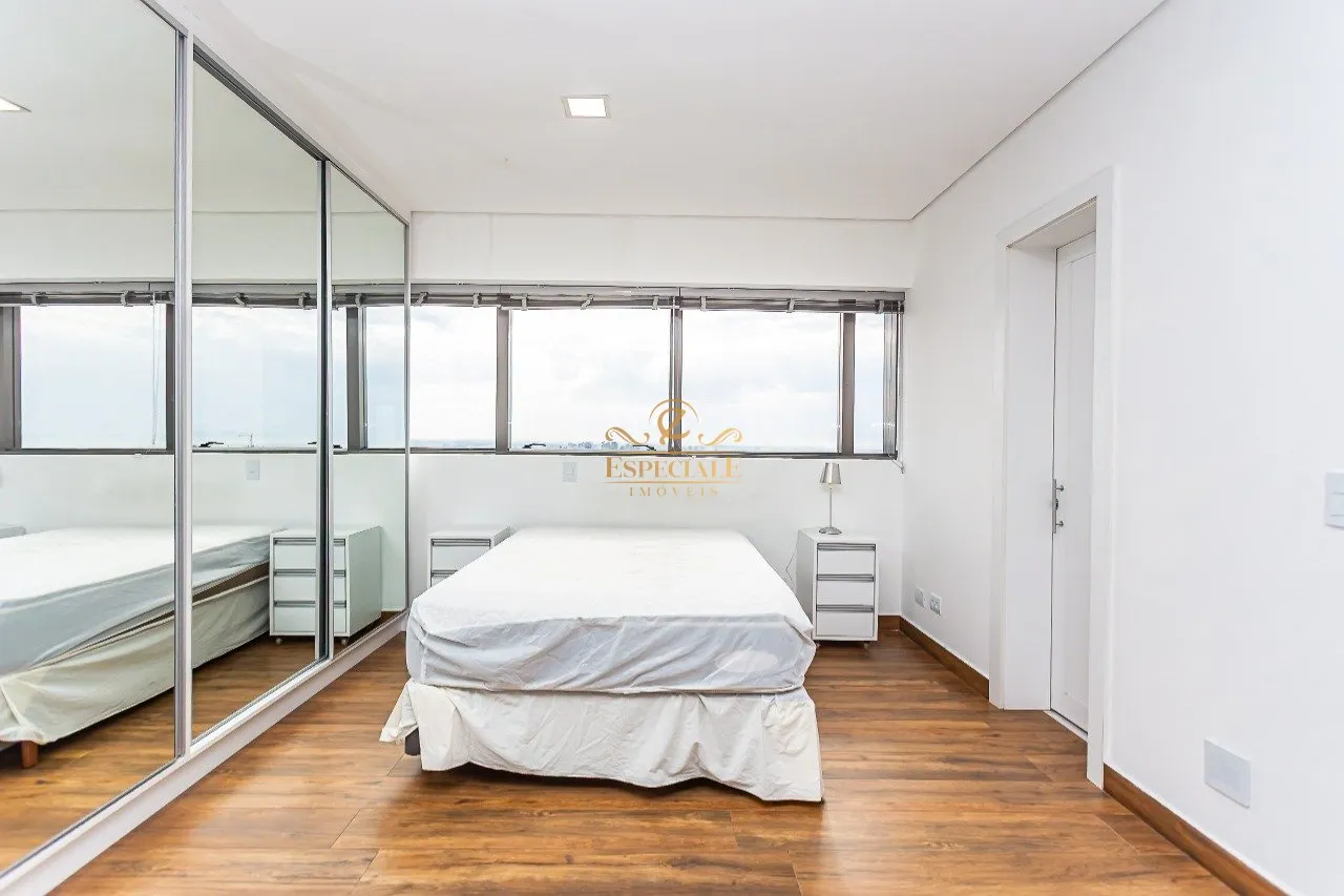 Furnished 1-bedroom apartment with open-plan kitchen — photo 15