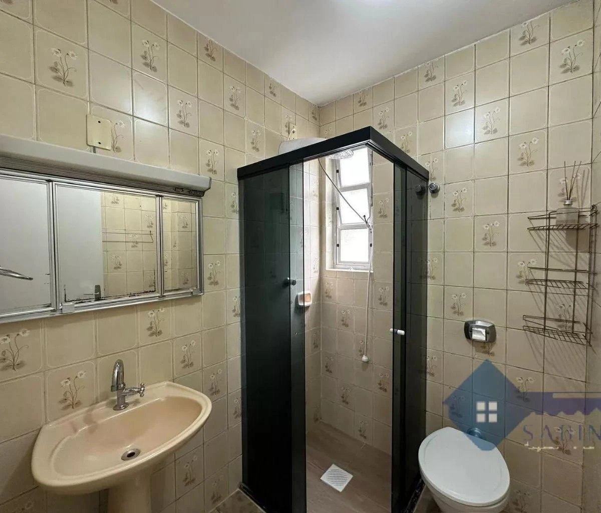 Деревянный пол или ламинат и 1 спальня: квартира 63 м² — photo 4