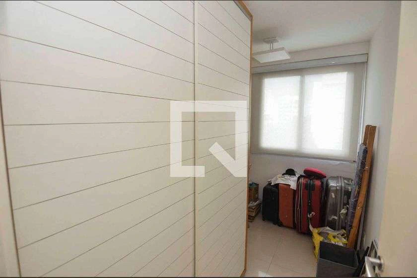 167 m² apartment with open-plan kitchen and 3 bedrooms — photo 23