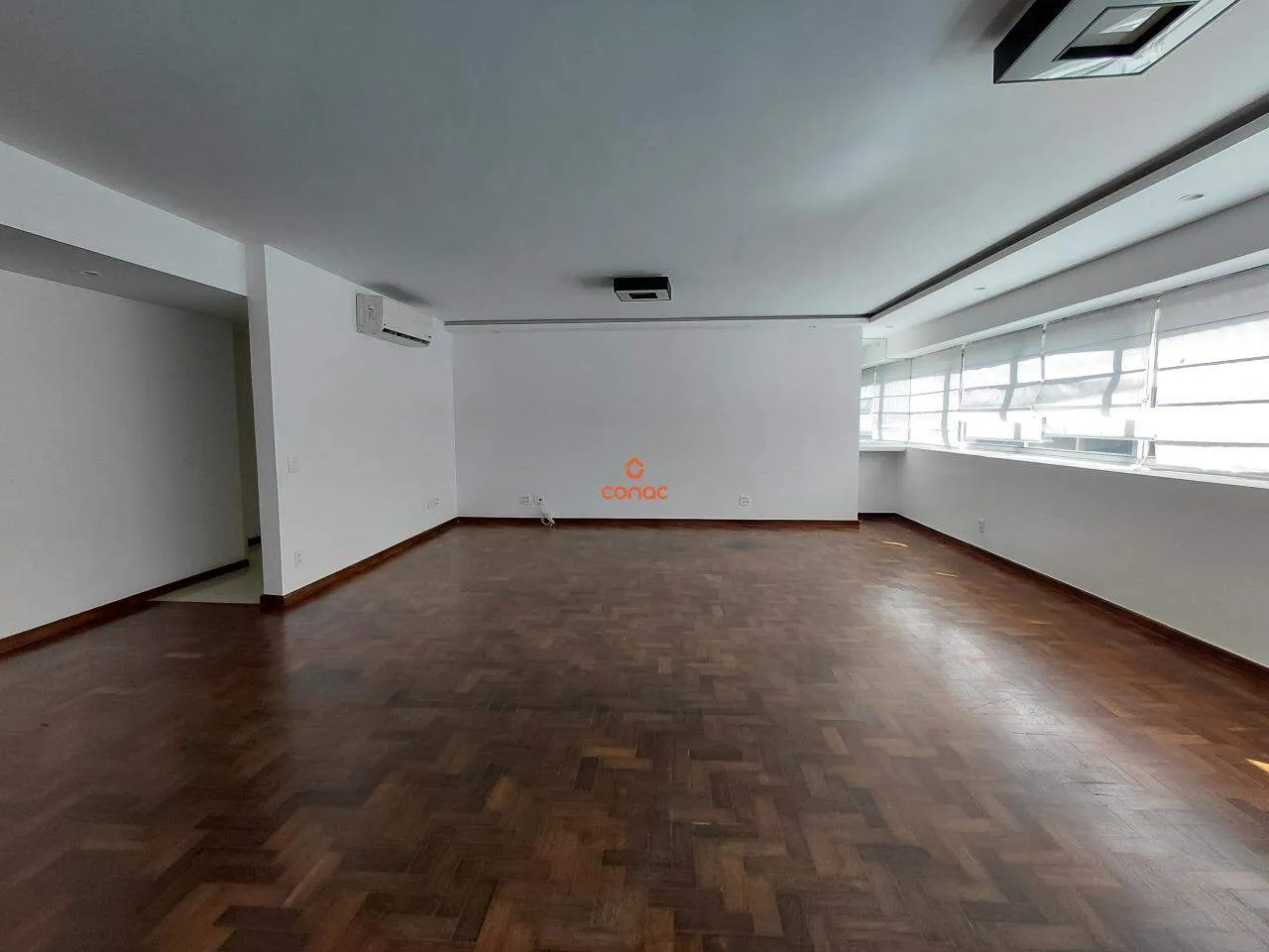Rental apartment with 4 bedrooms and 3 bathrooms — photo 18