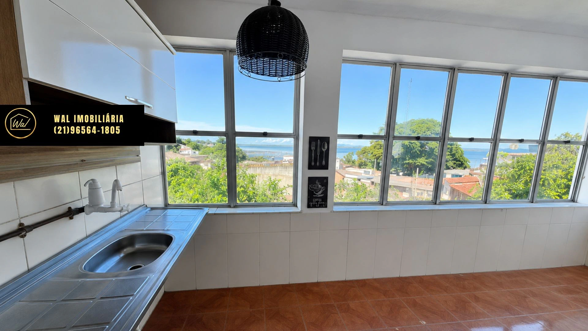 House, 110 m², with a water view