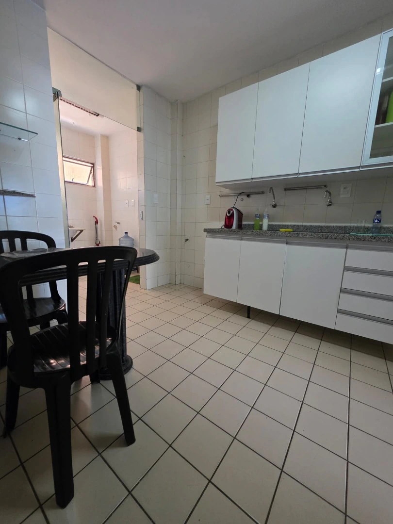 Apartment with 3 bedrooms and 83 m² plus 3 parking spots — photo 2