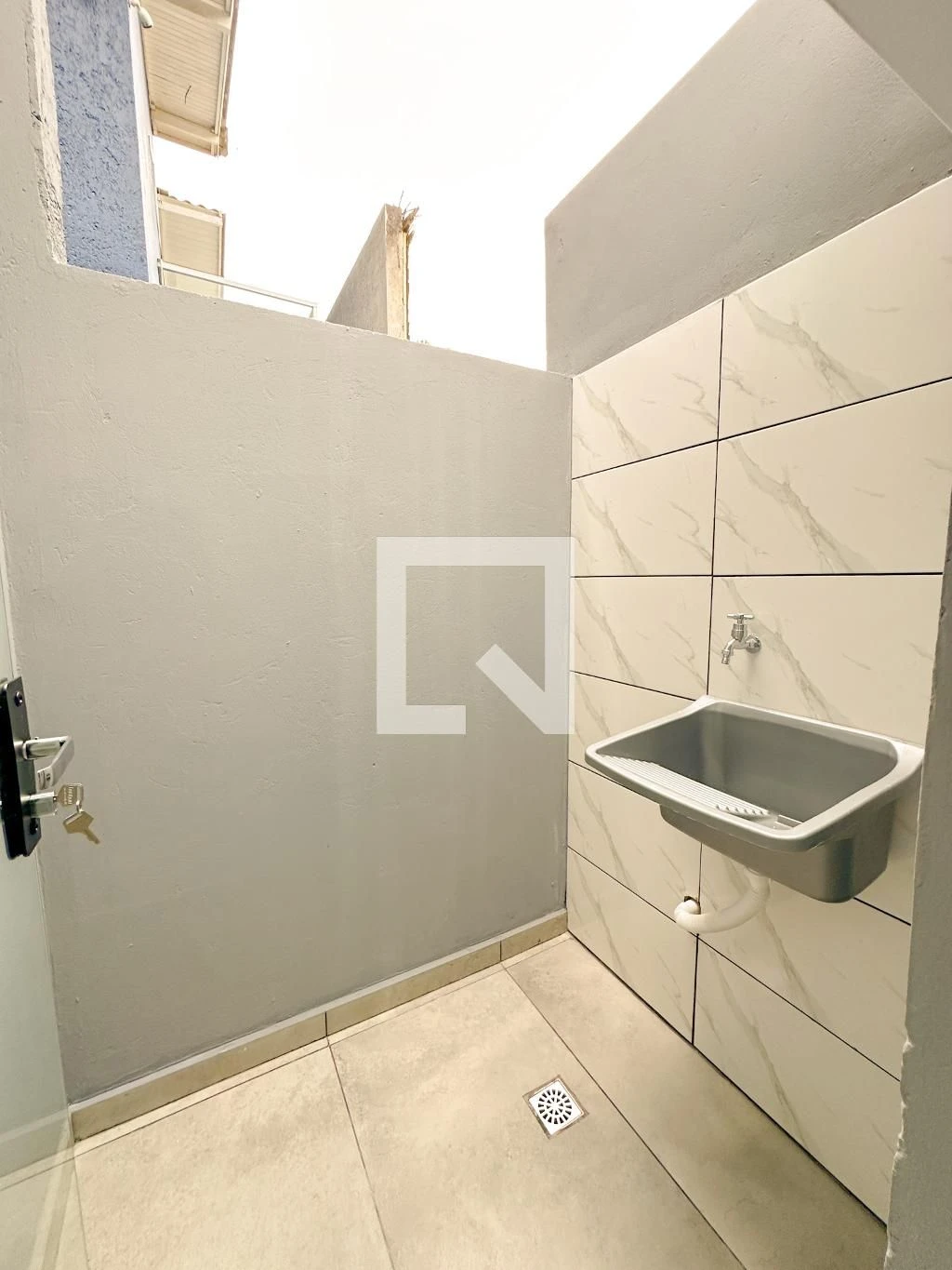 Furnished house, 32 m², with a garden — photo 9