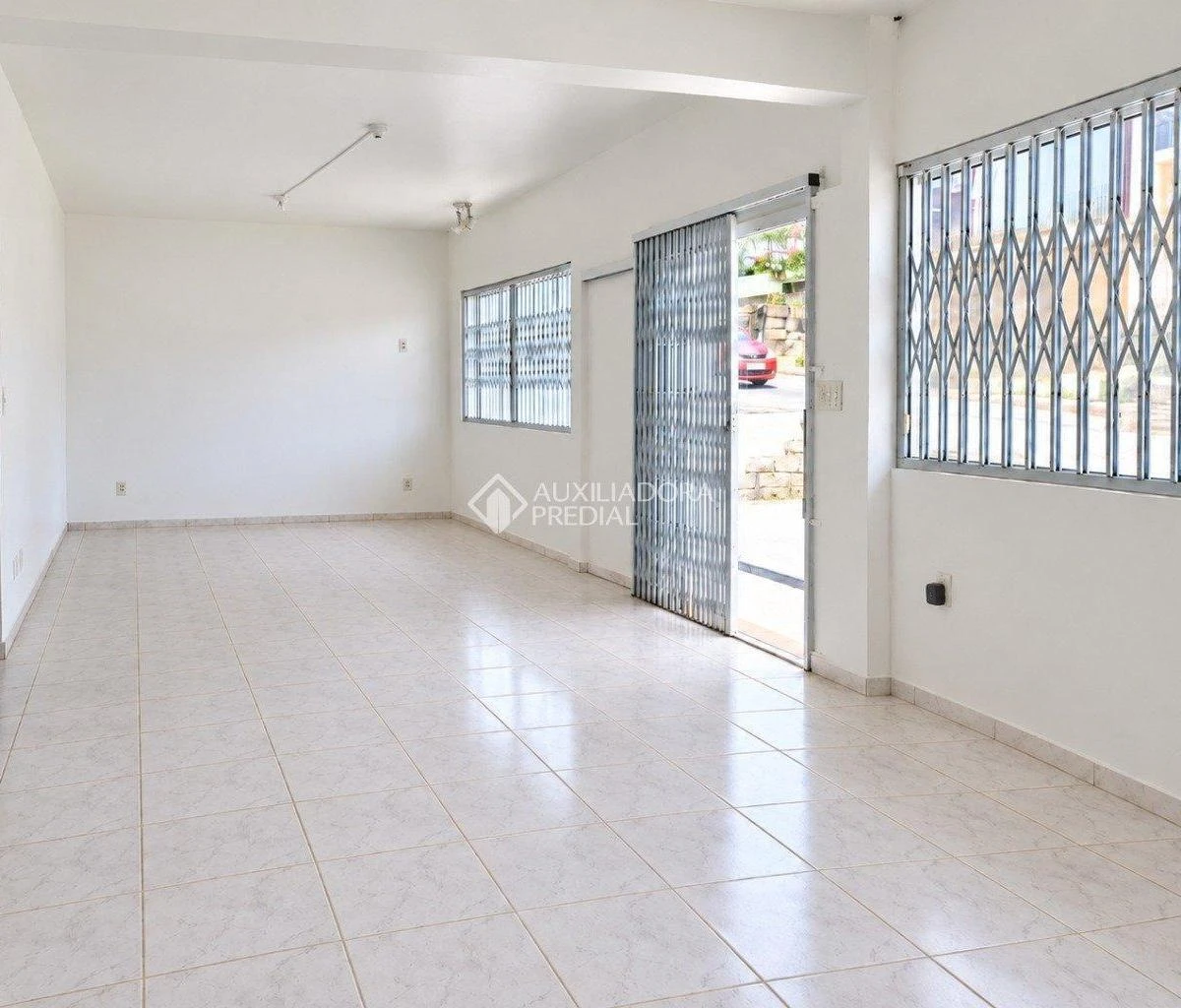One-bedroom house, 400 m² — photo 6