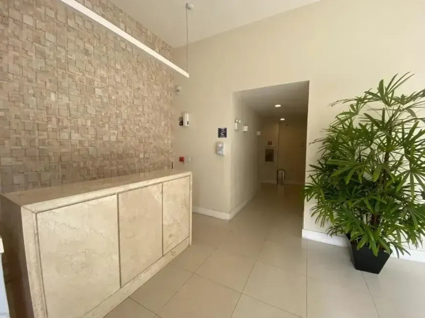 Apartment with 3 bedrooms and 3 bathrooms and separate kitchen — photo 17