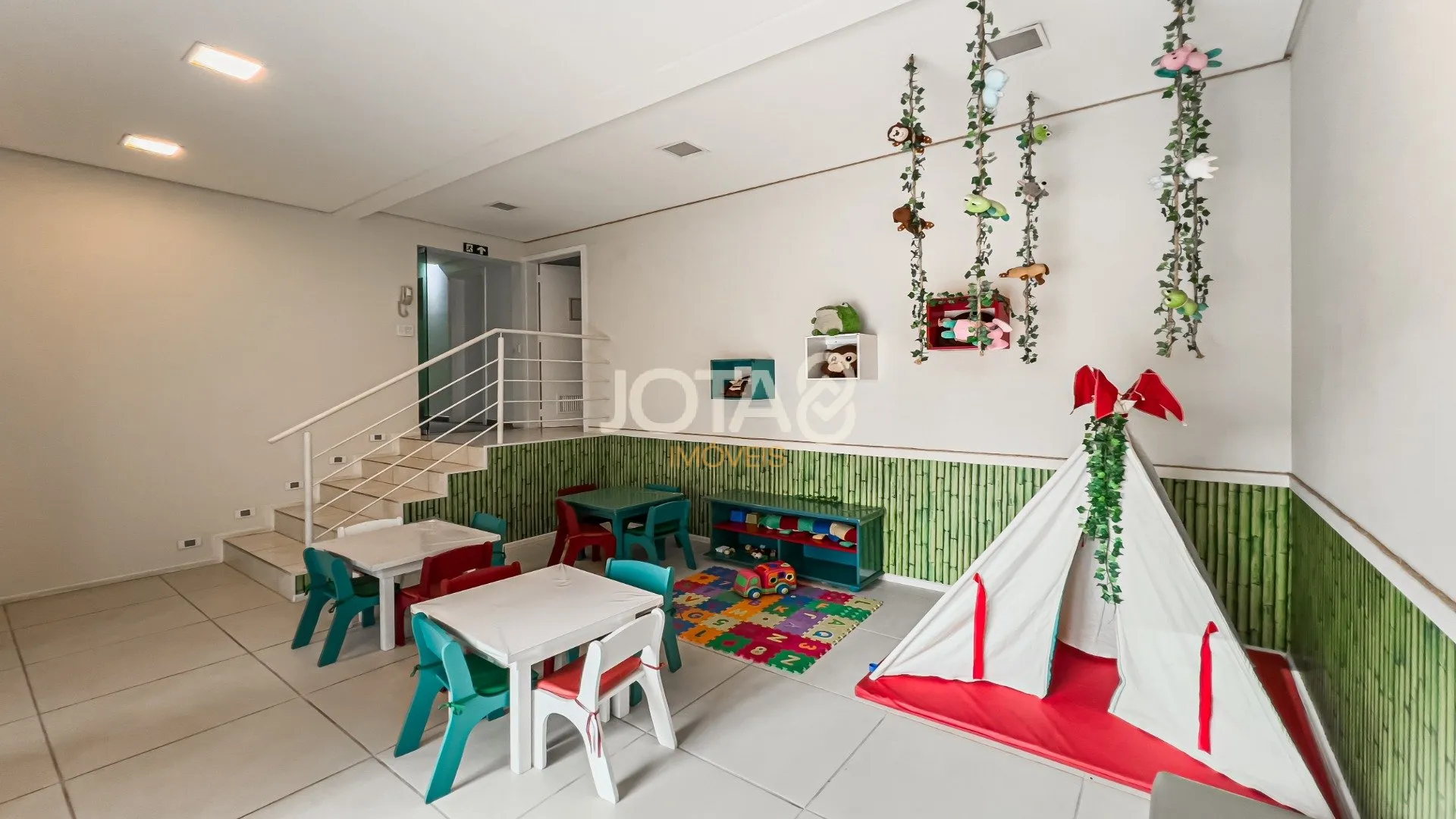 Apartamento com 3 quartos e varanda, 180 m² — photo 21