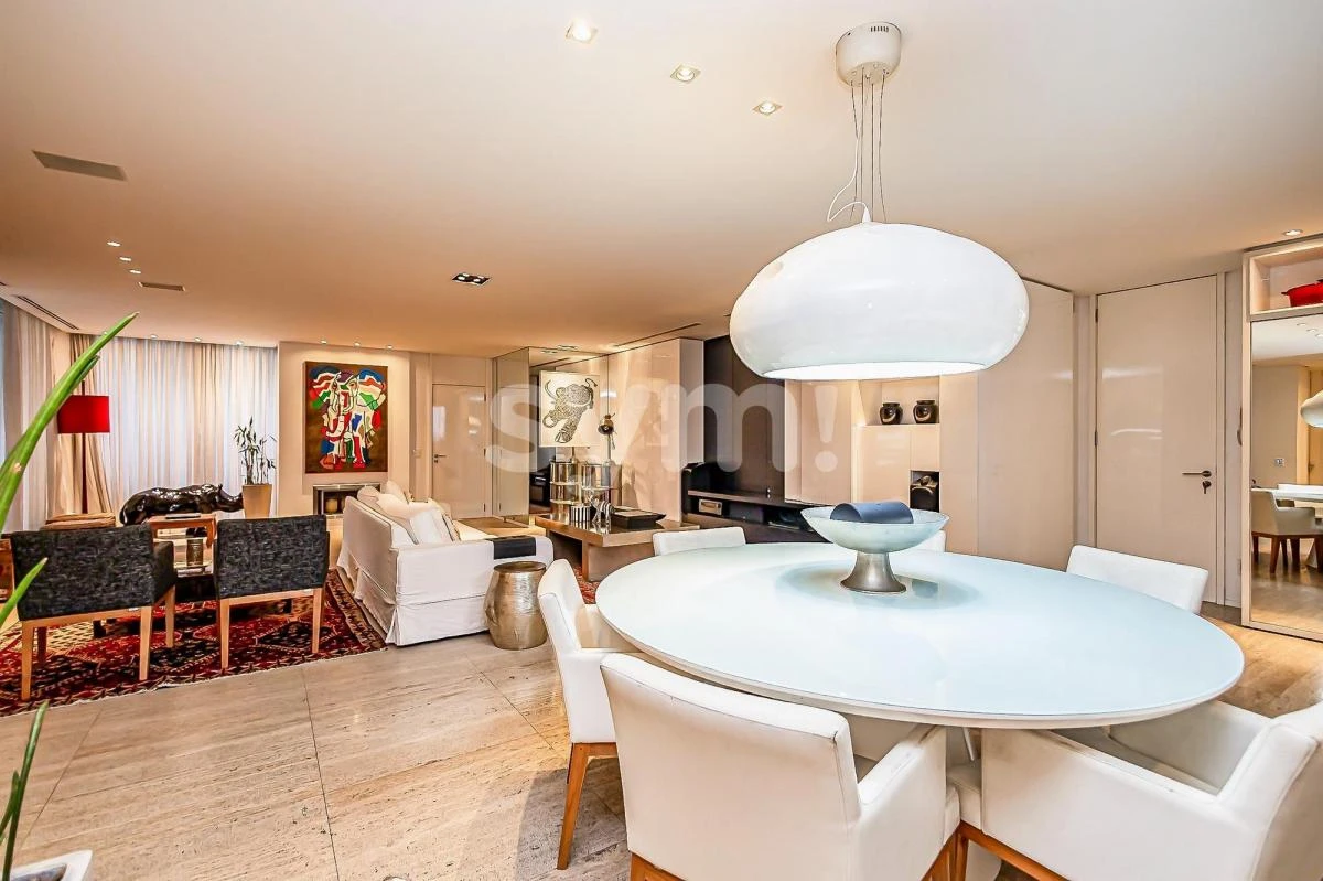 392 m² furnished apartment with 3 bedrooms and 5 baths — photo 18