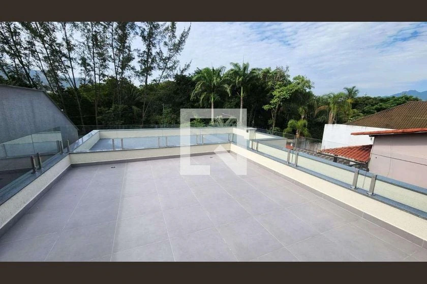 Casa com 3 suítes e 320 m², com 3 vagas — photo 23