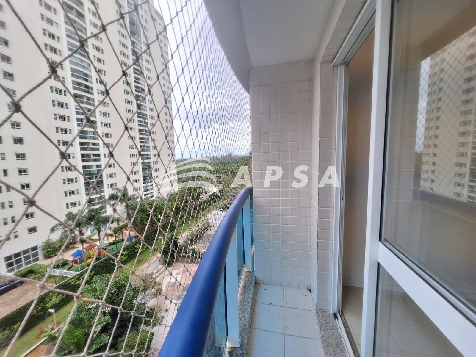 3-bedroom apartment with a private BBQ — photo 27
