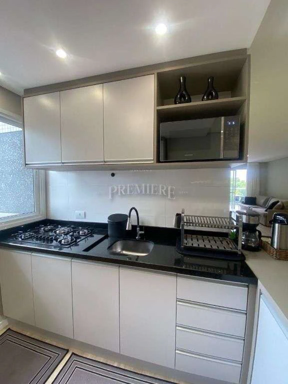 Furnished 3-bedroom apartment with private garden — photo 2