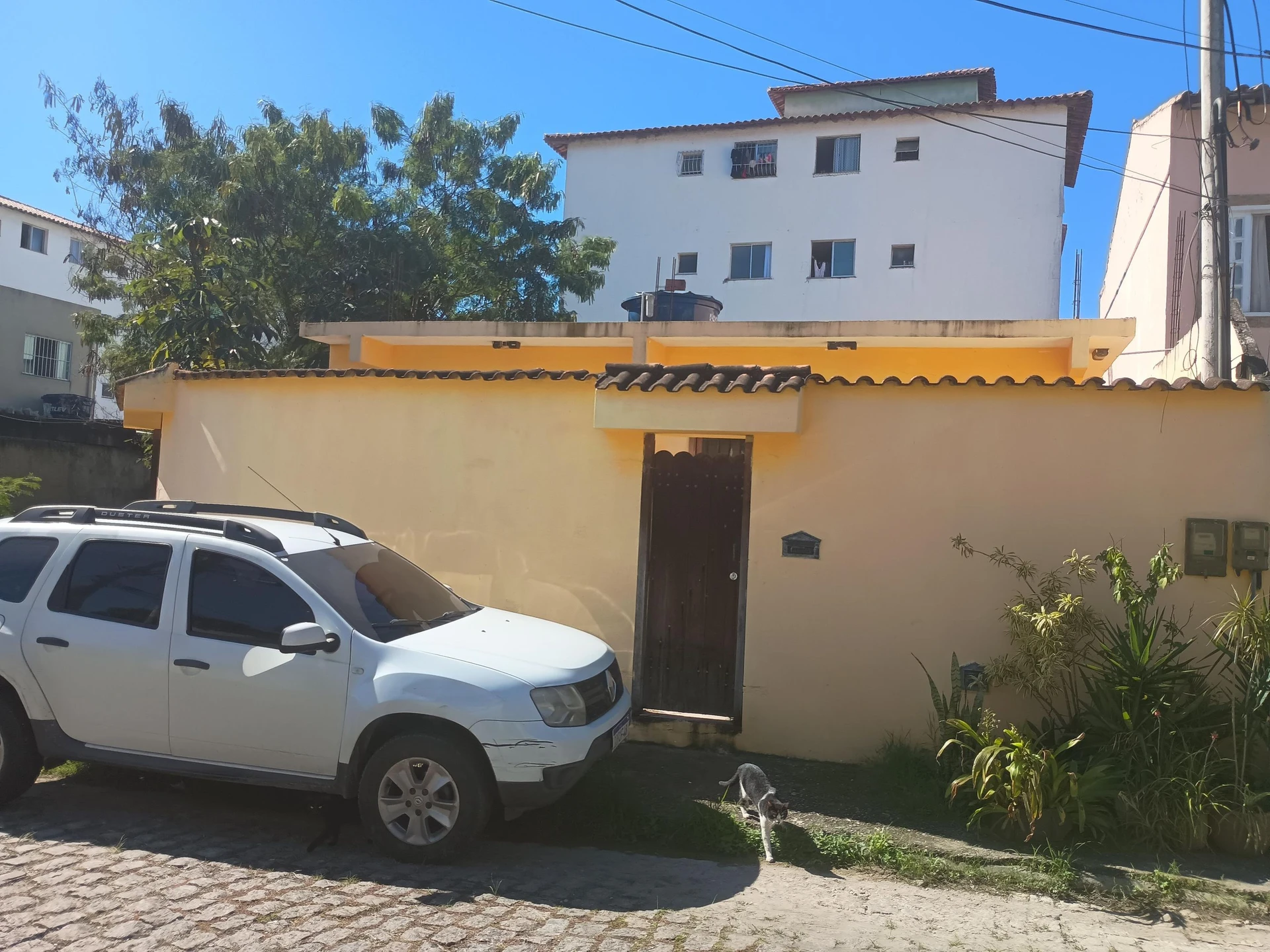 House with 4 bedrooms, 2 en-suites and 1 parking space — photo 20