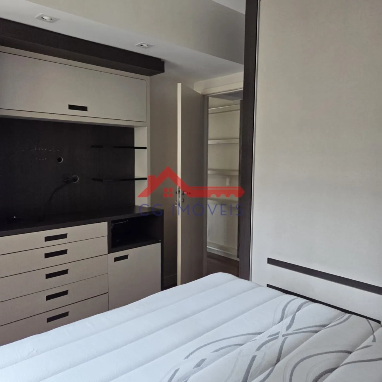 Apartamento mobiliado com 1 dormitório e 1 vaga — photo 7
