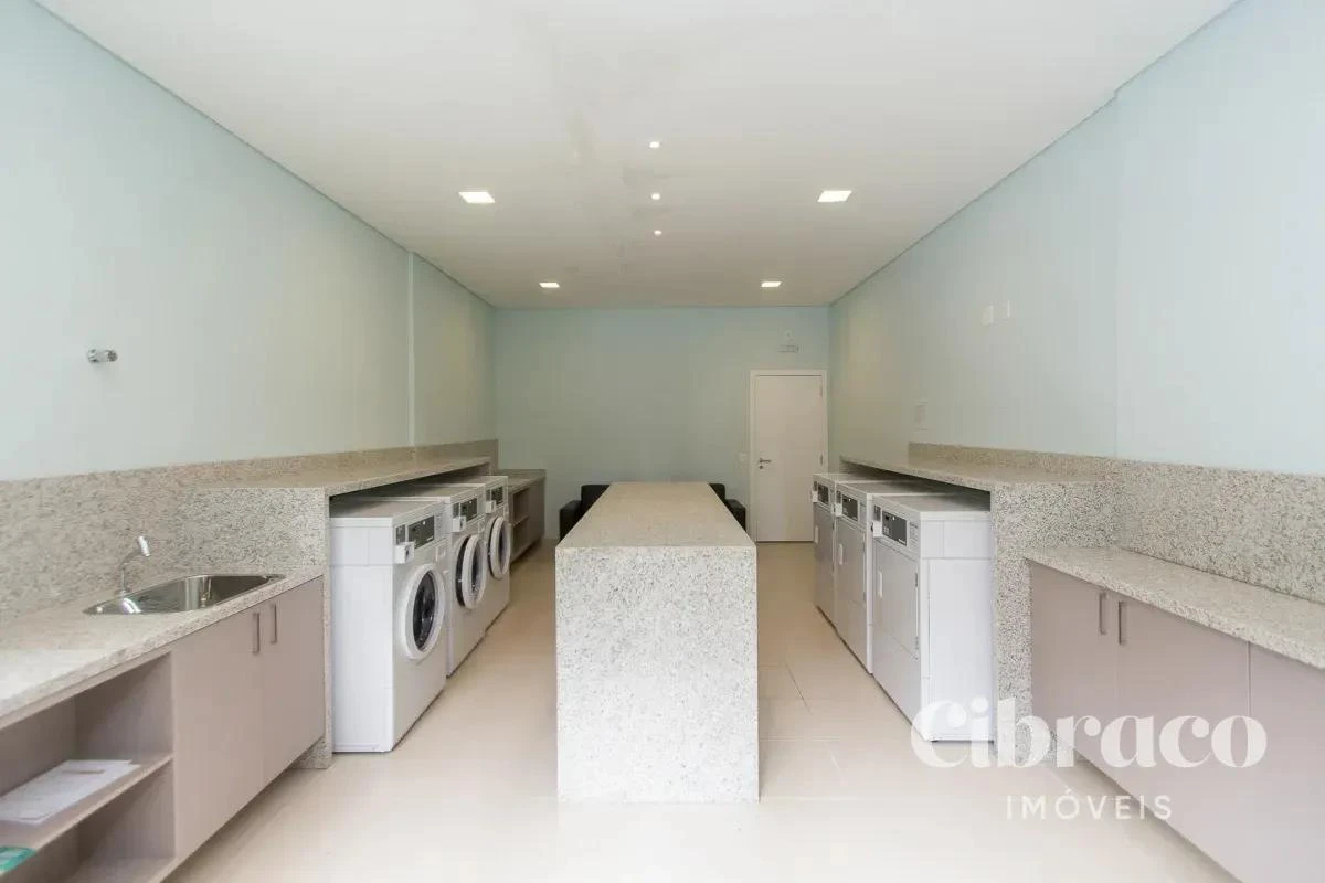 One-bedroom apartment with a washing machine in Curitiba — photo 20