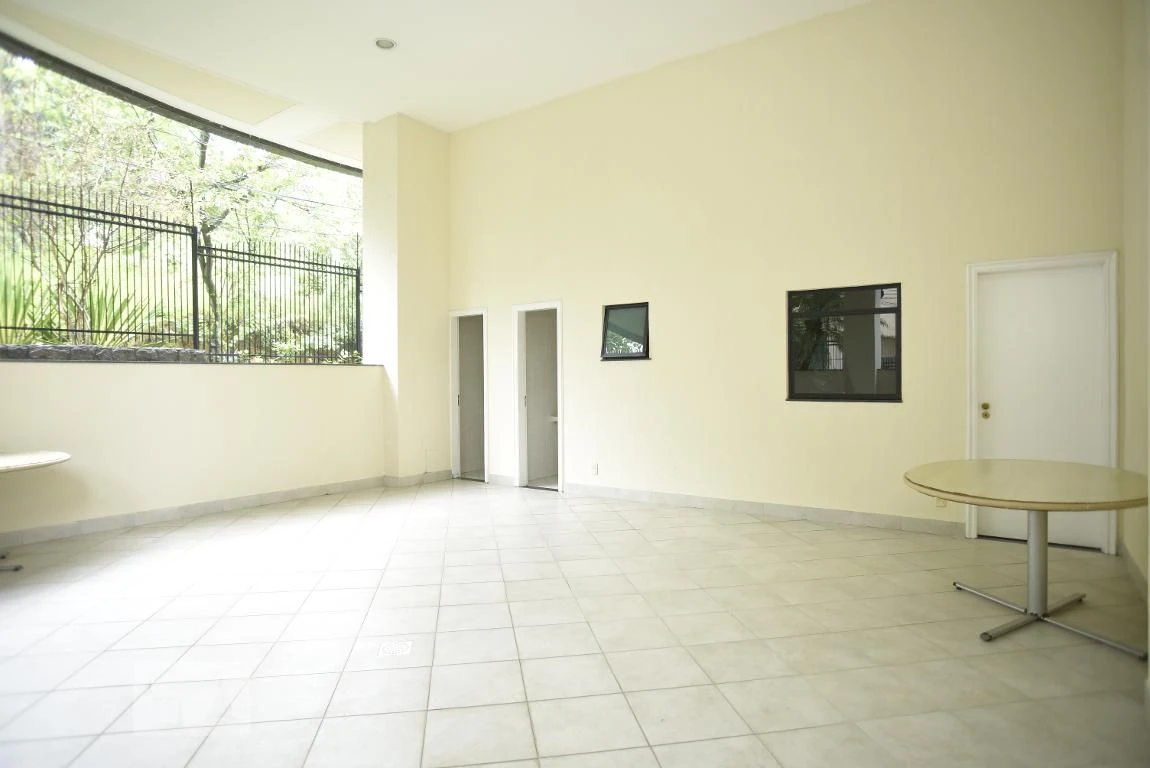 4-bedroom apartment (2 en-suite) with separate kitchen — photo 72