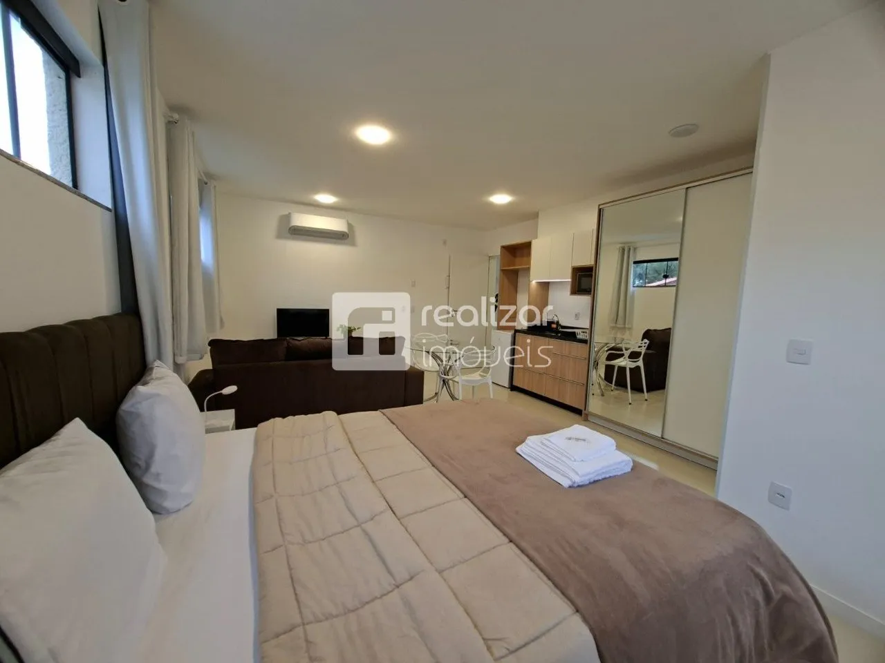 Furnished 30 m² studio with private garden — photo 9