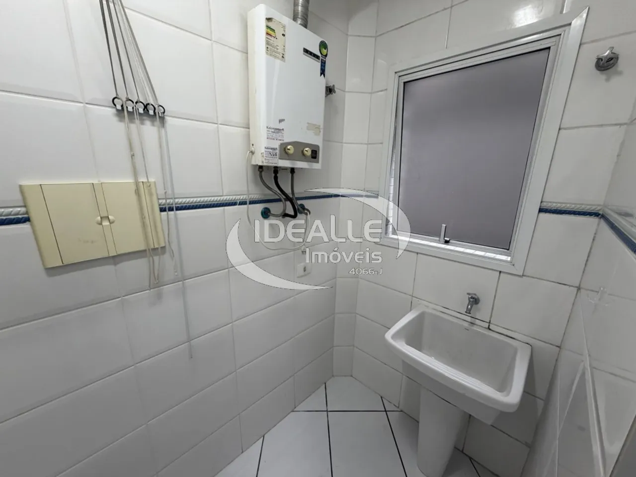 80 m² rental apartment with 2 bedrooms and suite — photo 9