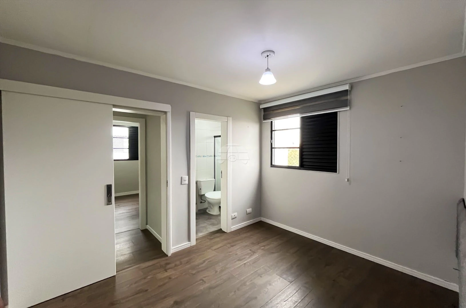 3-bedroom apartment with a washing machine — photo 24