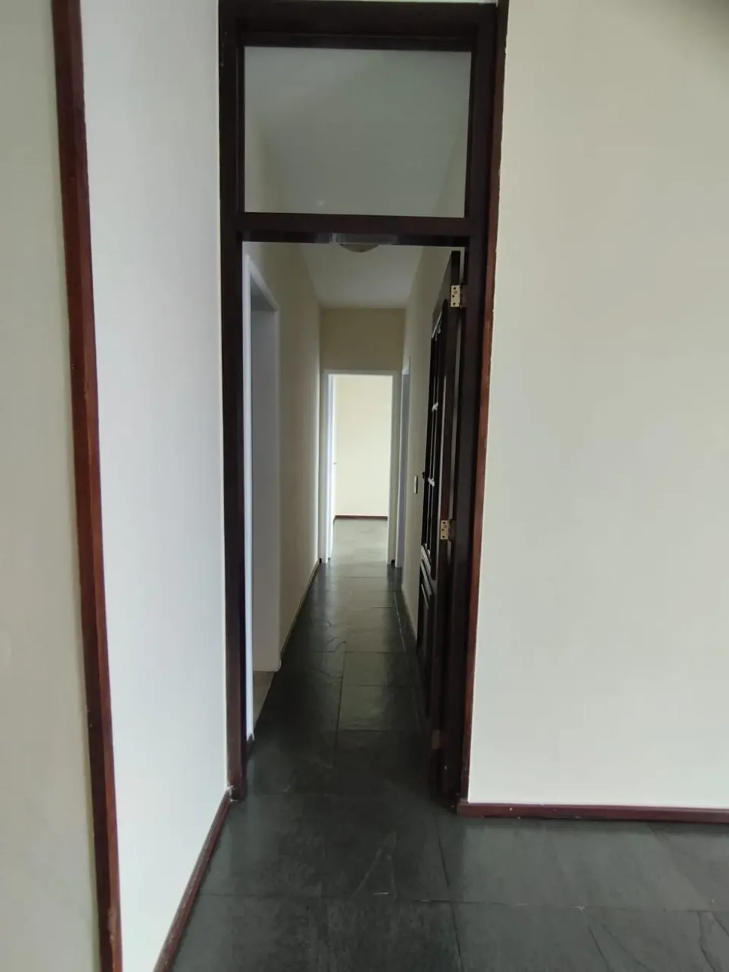 Rental apartment with 2 bedrooms and a private garden — photo 13