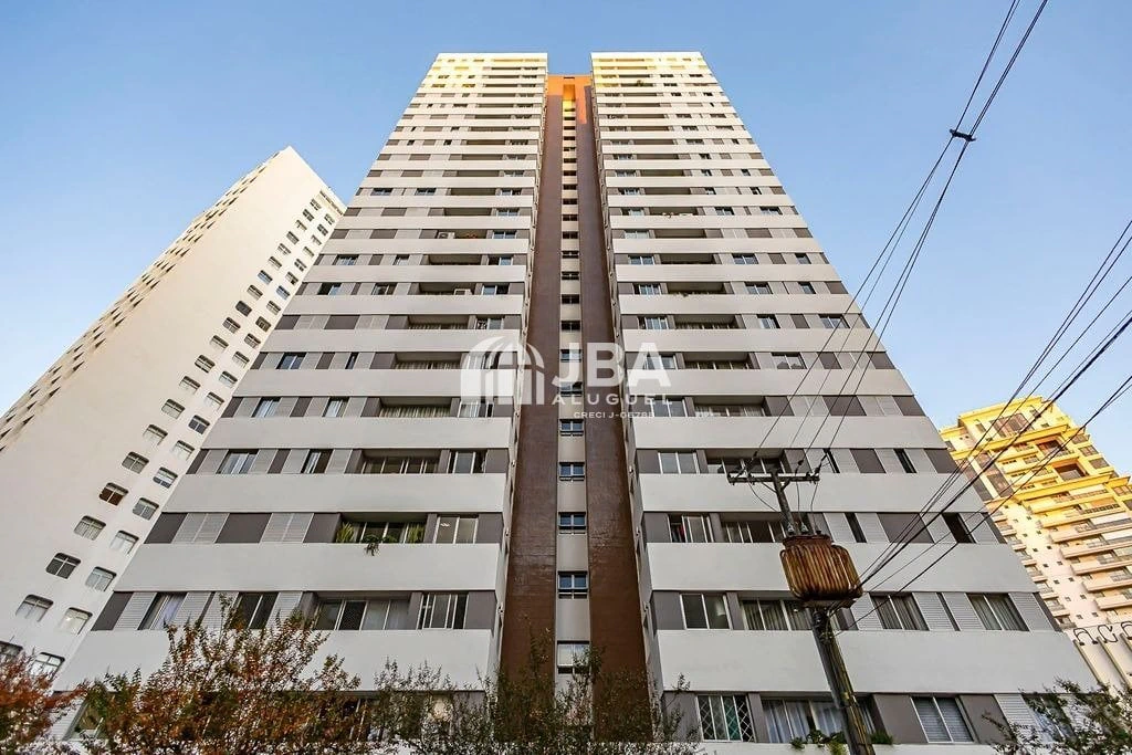 2-bedroom apartment with wood or laminate floors in Curitiba — photo 28