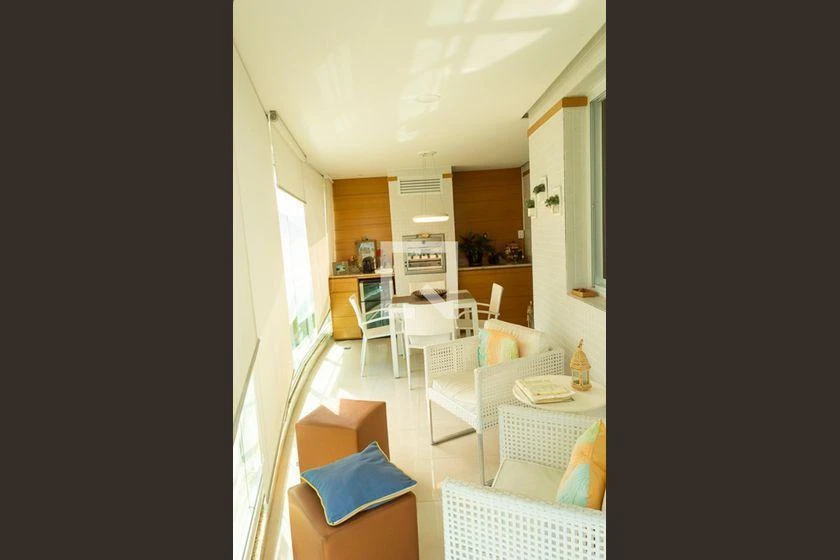 3 en-suite bedroom rental with 127 m² and 2 parking spots — photo 31