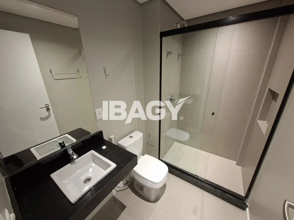 30 m² apartment with 1 bedroom and tall windows — photo 51