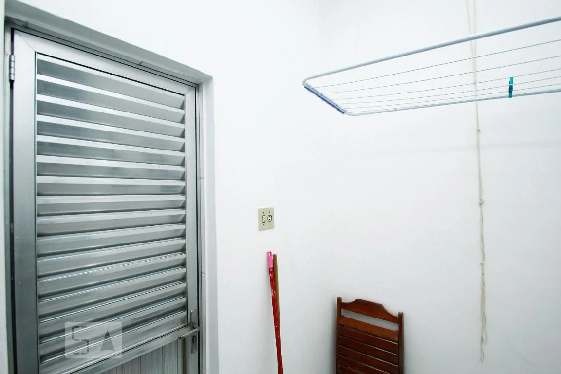 Washing machine in a 2-bedroom apartment, 74 m² — photo 13