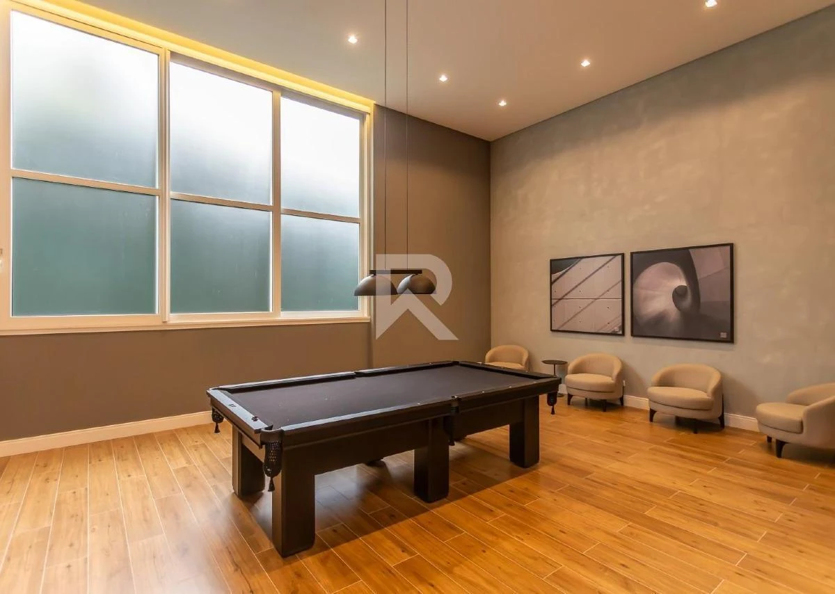 Furnished apartment, 194 m², with floor-to-ceiling windows — photo 25