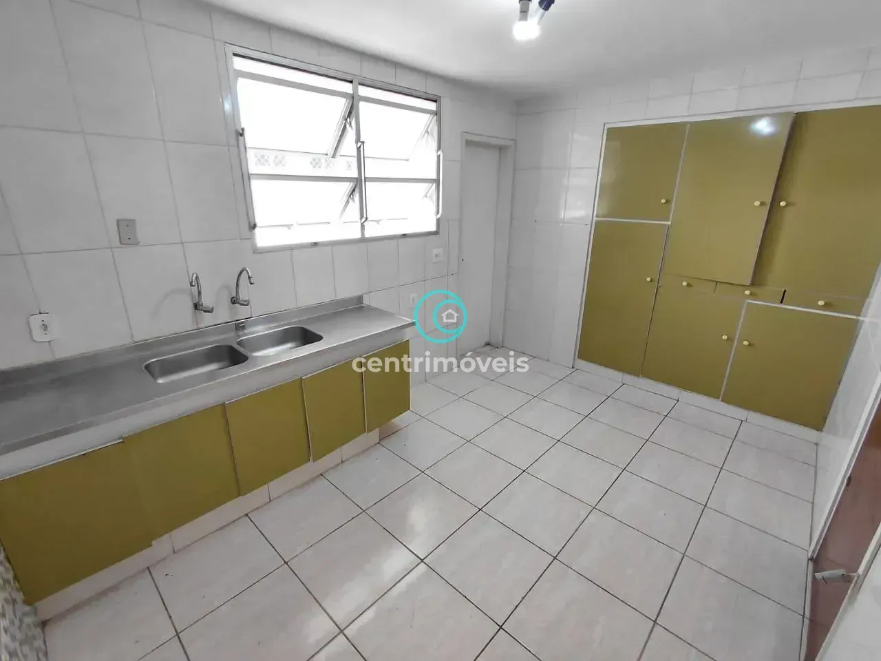 Apartamento sem mobília com 3 quartos e 3 banheiros — photo 29